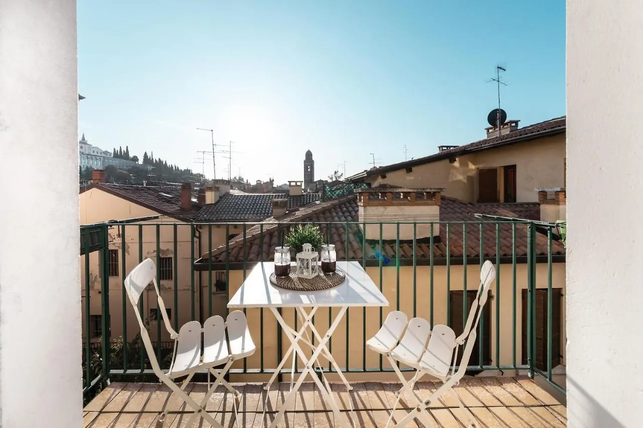 Letters To Juliet Apartment Verona 0*,